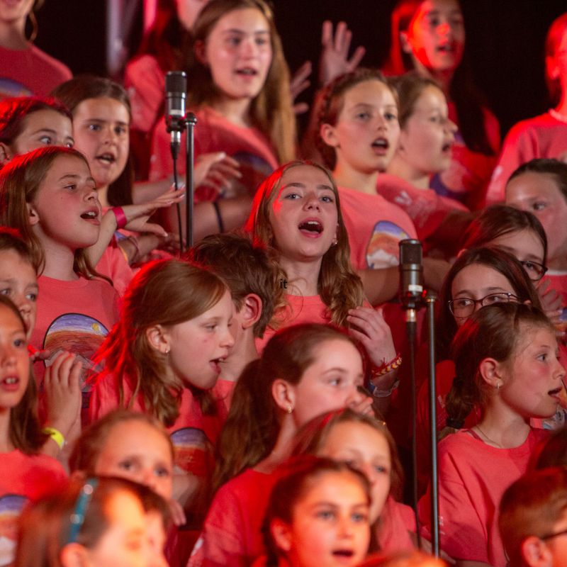 La Petite École de la chanson chante Beau Dommage